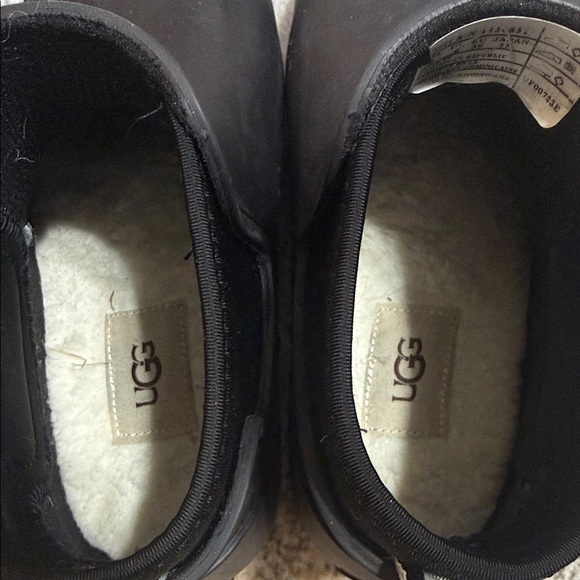 UGG Black Waterproof Droplet Rain Booties - Picture 3 of 5